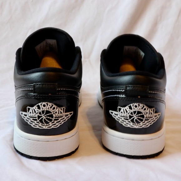 Size 9 - Jordan 1 Low All Star 2021 - Picture 6 of 9